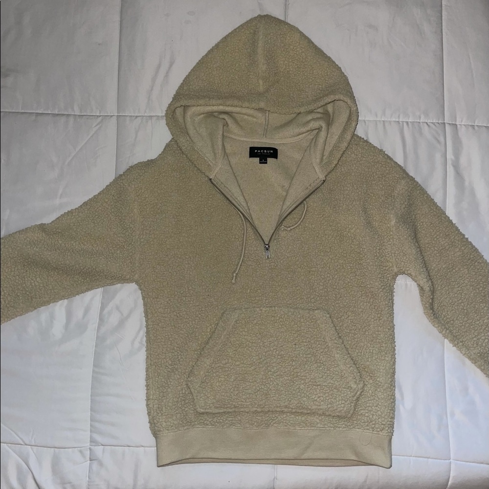 cream pacsun sherpa